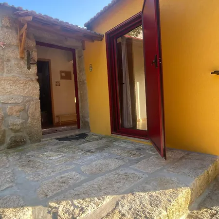 Nascente, Place In Nature Next To A Waterfall Tatil Evi Loureiro (Porto)