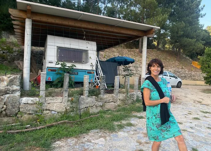 Nascente, Place In Nature Next To A Waterfall Dom wakacyjny *